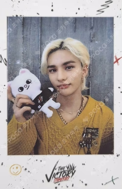 STRAY KIDS x SKZOO POP-UP STORE 'THE VICTORY' HYUNJIN photocard image