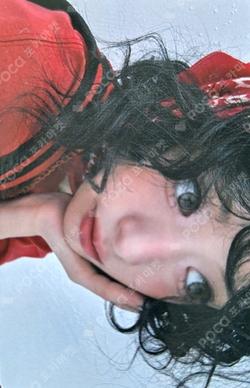 HOT SAUCE L-HOLDER + PHOTOCARD AHYEON photocard image