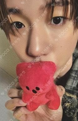 Essence of Reverie Walmart Exclusive BAEKHYUN photocard image