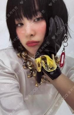 TILT RANDOM TRADING CARD SEULGI photocard image