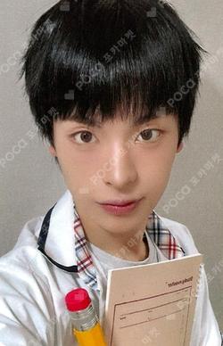 HOUSE OF TRICKY : SPUR APPLEMUSIC YECHAN photocard image