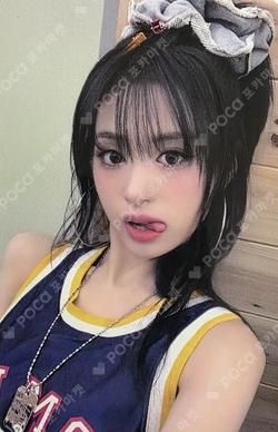 HOT SAUCE PVC PHOTOCARD HOLDER AHYEON photocard image