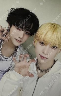 LOUD & PROUD TARGET ver. Unit photocard image