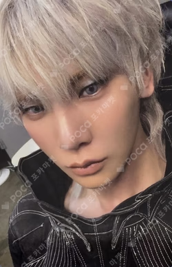 HUNTER Archive Ver. Key photocard image