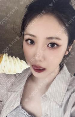 A Montage of ( ) APPLEMUSIC SINB photocard image