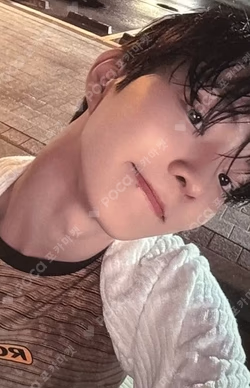 a;effect EVERLINE Q photocard image