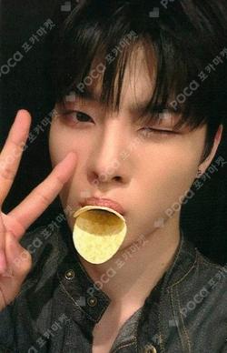 YOUNI-T JUMP UP SION photocard image