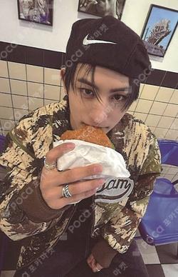 YOUNI-T Retrotopia Ver.