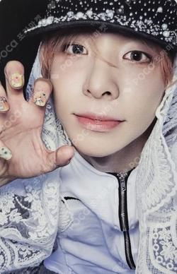 LOUD & PROUD TARGET ver. JIHO photocard image