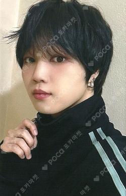 YOUNI-T JUMP UP EUNHO photocard image