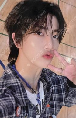 Dare to Crave IDOUSTAGE WONJIN photocard image