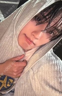 a;effect EVERLINE JACOB photocard image