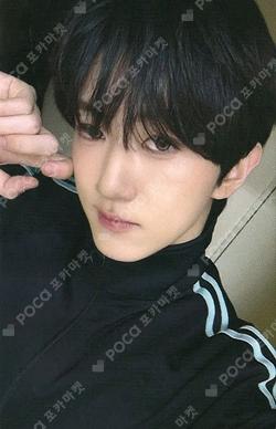 YOUNI-T JUMP UP KYUNGMUN photocard image