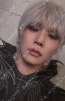 BOK-SILLee Tamagotchi X HUNTER SMini Ver. SM STORE Key photocard image