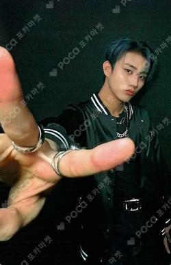 DUH! POP-UP STORE REWARD INTAK photocard image