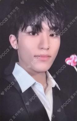 REBOOT PHOTOBOOK Ver. YG SELECT LUCKY DRAW PARK JEONG WOO photocard image