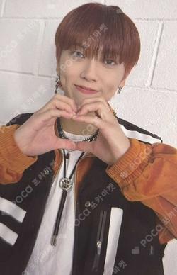 Goosebumps Skydiver Ver. MINKYUN photocard image