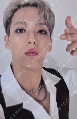 HOOK fromm store LEE MINHYUK photocard image