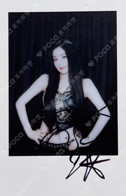 TILT KMS IRENE photocard image