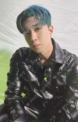 Goosebumps Dahlia Ver. WYATT photocard image