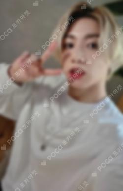 BE (Essential Edition) M2U LUCKY DRAW JUNGKOOK photocard image