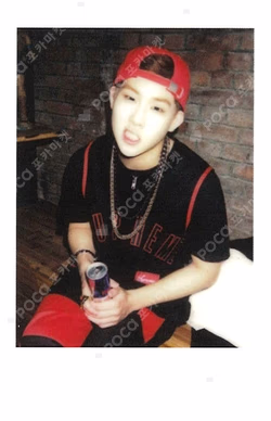 MONOLOGUE POLAROID SET