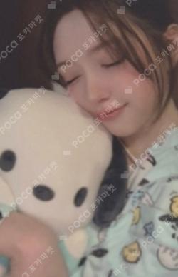 Day & Night APPLEMUSIC LUCKY DRAW CHANELLE MOON photocard image