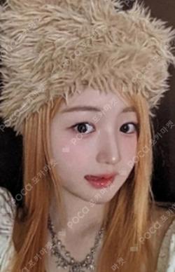 Day & Night APPLEMUSIC YEWON photocard image