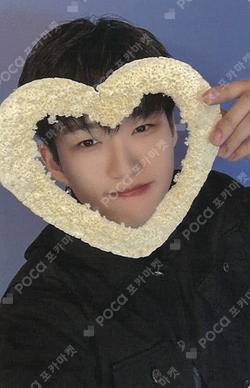 YOUNI-T MAKESTAR DEY photocard image