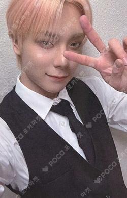 iykyk JJMUZE JEHYUN photocard image