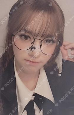 Day & Night MUVVE CHANELLE MOON photocard image
