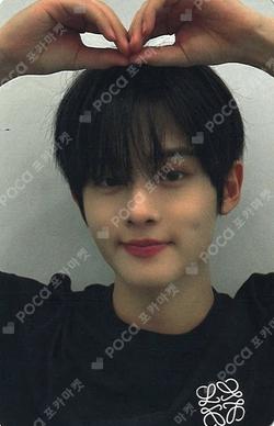 YOUNI-T BEATROAD WOONO photocard image