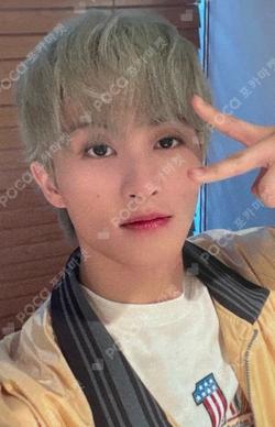 Go Back To The Future APPLEMUSIC LUCKY DRAW MARK photocard image