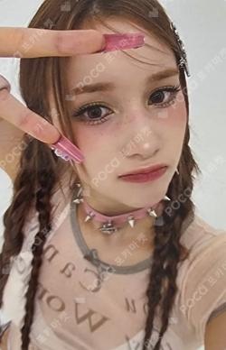 BUBBLE GUM KTOWN4U HUENING BAHIYYIH photocard image