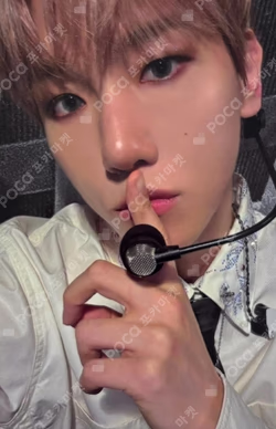Essence of Reverie EVERLINE BAEKHYUN photocard image