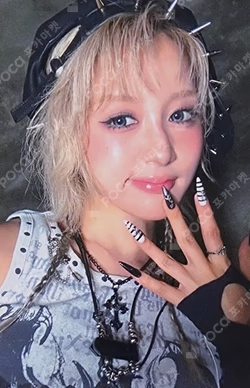 BUBBLE GUM POP-UP STORE RANDOM PHOTOCARD SET