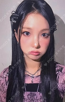 BUBBLE GUM POP-UP STORE RANDOM PHOTOCARD SET