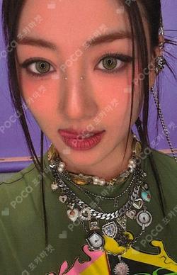 THIS IS FOR DIGIPACK ver. Blue Dream Media JIHYO photocard image