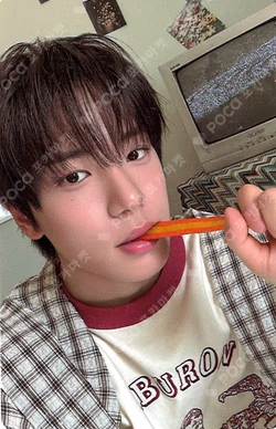 CLOSER TO MY ARCHIVE TRADING PHOTOCARD