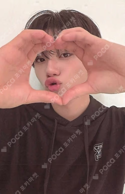 CLOSER TO MY ARCHIVE TRADING PHOTOCARD