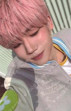 CLOSER TO MY ARCHIVE TRADING PHOTOCARD