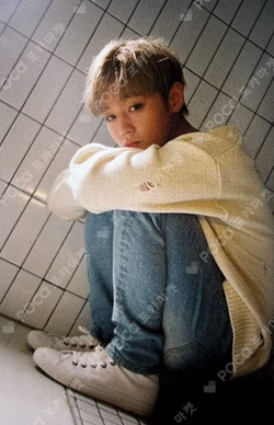  PARK JI HOON photocard image