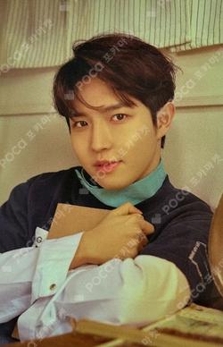 THE STAR KIM JAE HWAN photocard image