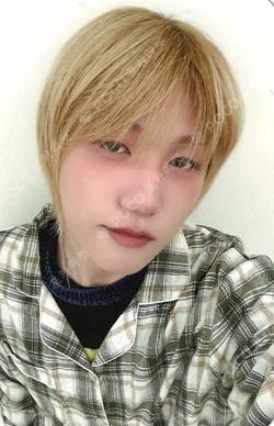 DUH! EVERLINE JONGSEOB photocard image