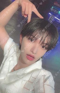 WHAT Special Edition BIT photocard image