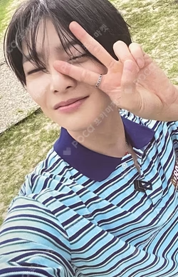 KARMA BROADCAST I.N photocard image