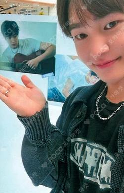 FLOW SOUND WAVE ONEW photocard image