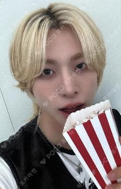 LOUD & PROUD APPLEMUSIC JIHO photocard image