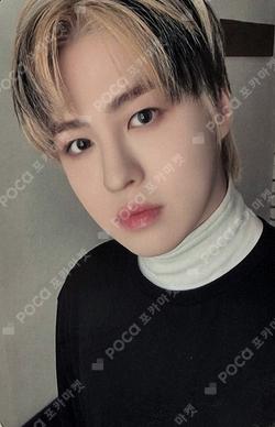 Youth Chapter 3 : ROMANTIC YOUTH fromm store AYDEN photocard image