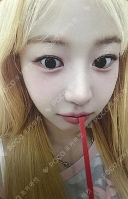Day & Night Kpop Planet YEWON photocard image